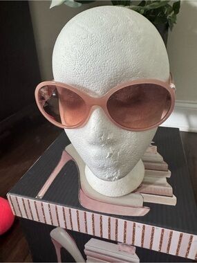 South Pole Women's Light Pink Oversized Sunglasses